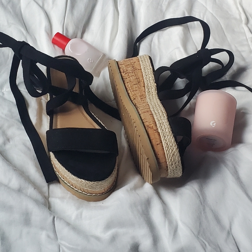 Nasty gal black & cork platforms